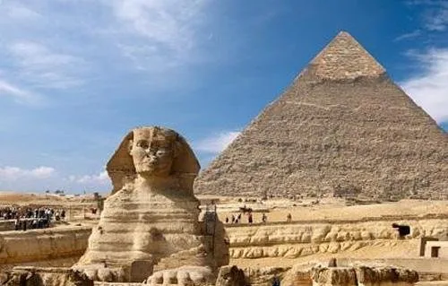 «تجربة كرم المصريين ودفء مشاعرهم».. سائحة كورية تدعو لزيارة المدن والمعالم المصرية «تجربة كرم المصريين ودفء مشاعرهم».. سائحة كورية تدعو لزيارة المدن والمعالم المصرية