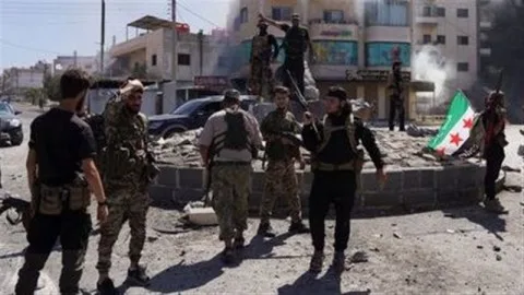 رئاسة الدروز تعلن تفاصيل اتفاق هدنة في السويداء: عدد القتلى يصل إلى 940 خلال أسبوع من الاشتباكات العنيفة رئاسة الدروز تعلن تفاصيل اتفاق هدنة في السويداء: عدد القتلى يصل إلى 940 خلال أسبوع من الاشتباكات العنيفة