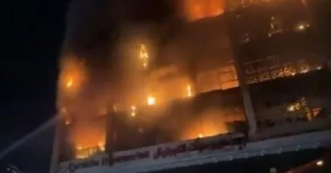 اعتقال ستة مسؤولين في سياق التحقيق في حريق مركز تجاري شرق العراق اعتقال ستة مسؤولين في سياق التحقيق في حريق مركز تجاري شرق العراق