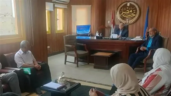 الهيئة الإدارية في أسوان تعقد اجتماعًا لإنهاء إجراءات الترقيات في مديريات الخدمات الهيئة الإدارية في أسوان تعقد اجتماعًا لإنهاء إجراءات الترقيات في مديريات الخدمات