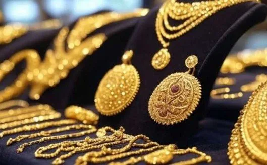 سعر الذهب اليوم السبت 19 يوليو 2025 في محلات المجوهرات.. كم يبلغ عيار 18؟ سعر الذهب اليوم السبت 19 يوليو 2025 في محلات المجوهرات.. كم يبلغ عيار 18؟