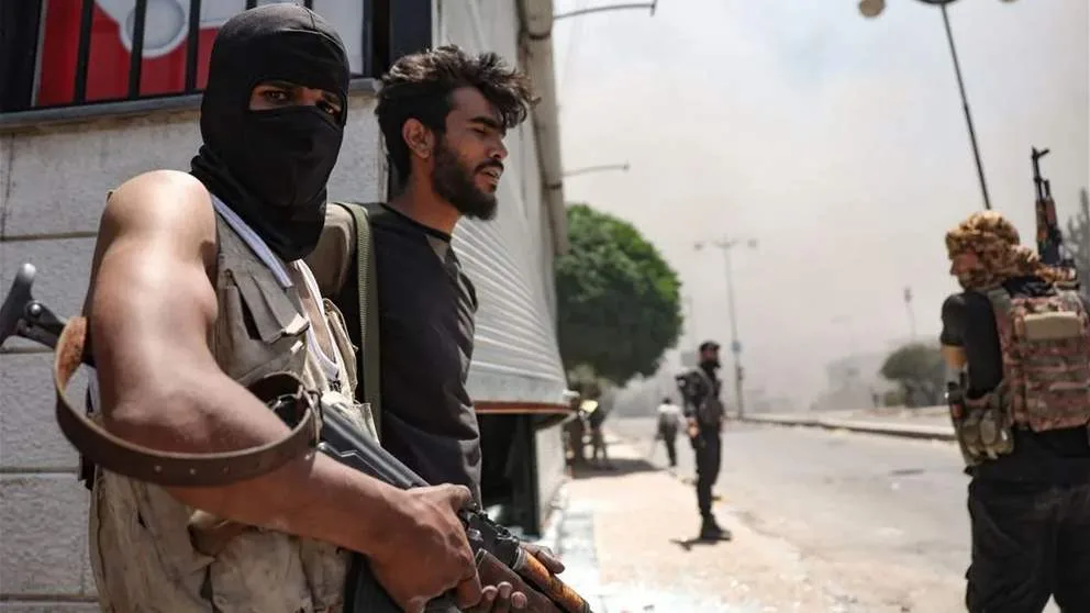 وقف إطلاق النار في السويداء: تفاصيل العملية التي ستُنفذ على ثلاث مراحل وقف إطلاق النار في السويداء: تفاصيل العملية التي ستُنفذ على ثلاث مراحل