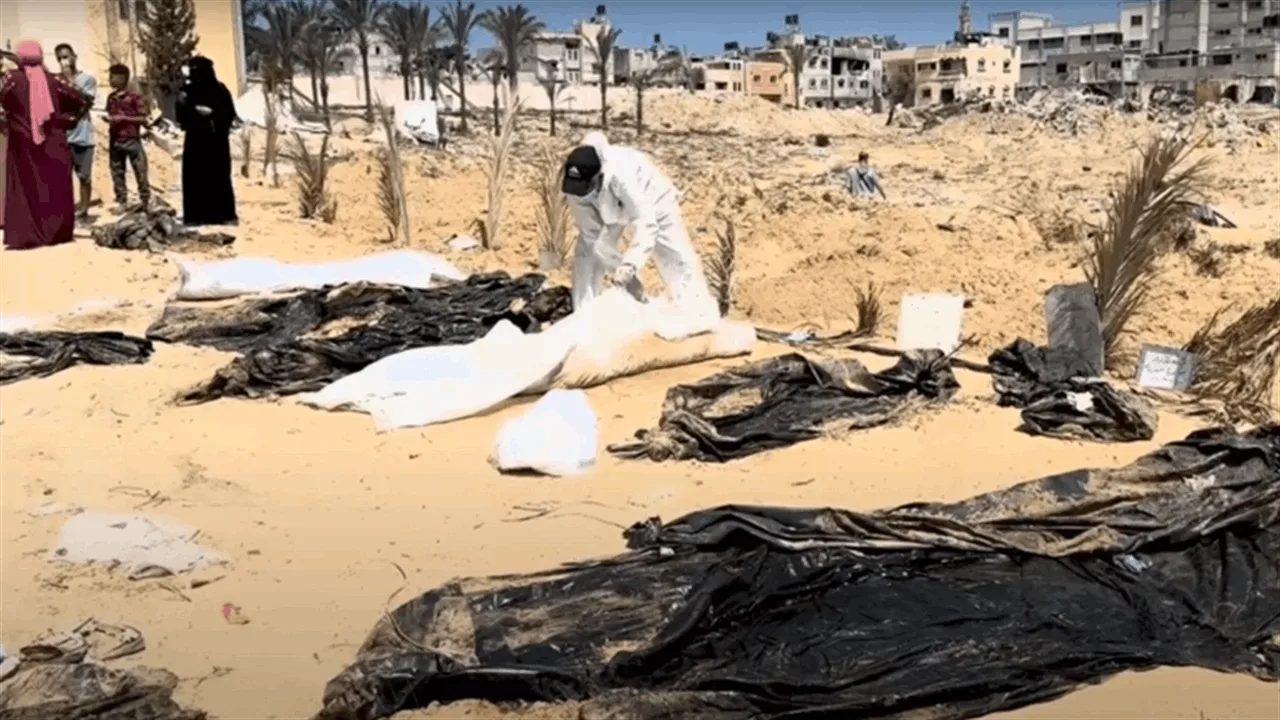 وزارة الصحة الفلسطينية تُعلن عن تحديث جديد لعدد ضحايا الحرب الإسرائيلية.