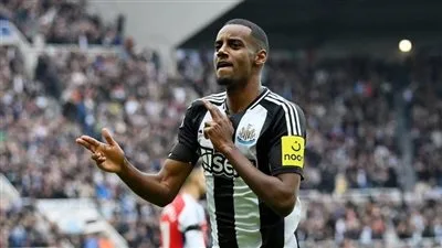 الهلال السعودي يسعى للتعاقد مع ألكسندر آيزاك من نيوكاسل يونايتد بعد رفض ليفربول. الهلال السعودي يسعى للتعاقد مع ألكسندر آيزاك من نيوكاسل يونايتد بعد رفض ليفربول.