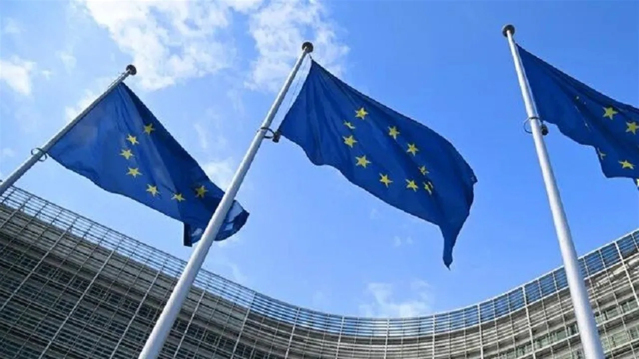 عقوبات أوروبية تستهدف 22 بنكًا وعشرات الشركات الصناعية في روسيا عقوبات أوروبية تستهدف 22 بنكًا وعشرات الشركات الصناعية في روسيا