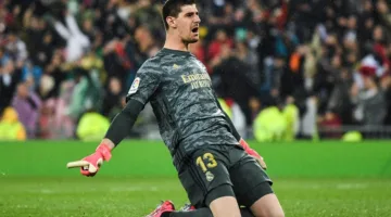 ريال مدريد يمدد عقد حارسه كورتوا