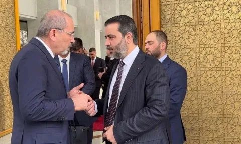 محادثات بين الصفدي والشيباني لتعزيز الروابط الأردنية السورية محادثات بين الصفدي والشيباني لتعزيز الروابط الأردنية السورية
