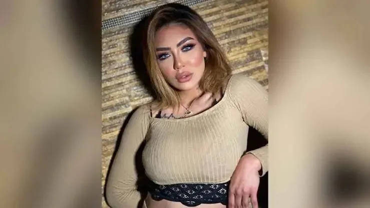 تفاصيل مثيرة.. خلفيات اللحظات الأخيرة قبل اعتقال هدير عبد الرازق وزوجها في التجمع الخامس تفاصيل مثيرة.. خلفيات اللحظات الأخيرة قبل اعتقال هدير عبد الرازق وزوجها في التجمع الخامس