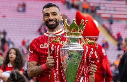 “الأفضل على الإطلاق”.. هل يُعتبر محمد صلاح أعظم لاعب أفريقي في التاريخ؟ “الأفضل على الإطلاق”.. هل يُعتبر محمد صلاح أعظم لاعب أفريقي في التاريخ؟