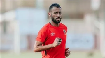 عاشور يكشف الأسرار: لاعبو الأهلي مستاؤون من مرتبات “النجوم الجدد”