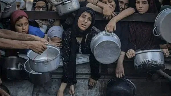 عاجل.. دعوات لتنظيم “يوم احتجاج عالمي” لإنقاذ غزة من القصف والمجاعة