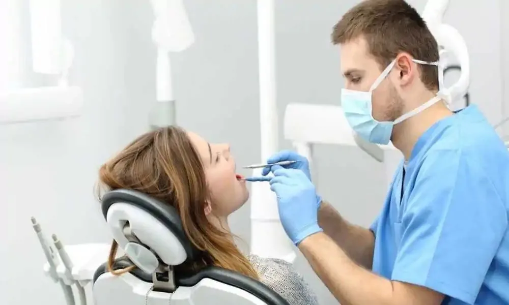 نقيب أطباء الأسنان بالإسكندرية يشرح دوافع دعوة الحد من أعداد المنضمين للمهنة