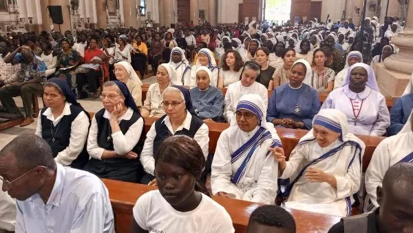 رئيس أساقفة إيبارشية الخرطوم الفخري يحتفي بالذكرى الخمسين لخدمته الأسقفية رئيس أساقفة إيبارشية الخرطوم الفخري يحتفي بالذكرى الخمسين لخدمته الأسقفية