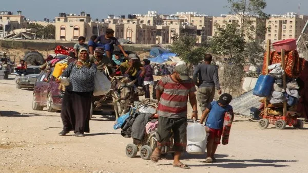 جيش الاحتلال يُصدر تعليمات جديدة لإخلاء السكان في جنوب غرب دير البلح