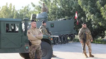 الجيش يعتقل مواطنين في منطقة معينة.. وهذه هي المضبوطات!