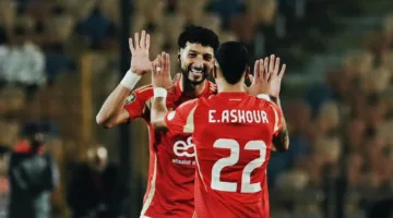 إمام عاشور يثير الجدل بصورة مع “المغضوب عليهم” في النادي الأهلي