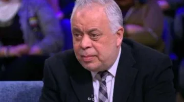 أشرف زكي: لا يُسمح للمدونين بالتمثيل ما لم يكن لديهم مؤهلات أكاديمية أو عضوية في النقابة.