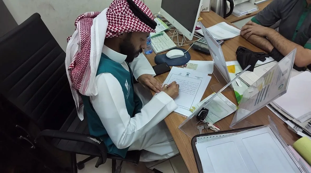 إغلاق مستودعين في الرياض واستراجاع 8 أطنان من المواد الغذائية وحلويات الأطفال غير الصالحة للاستهلاك
