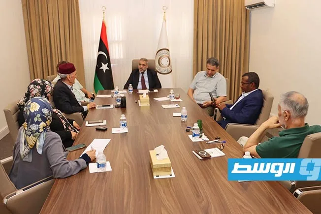 المشري يطلب من المرشحين لرئاسة الحكومة تحديث تزكياتهم قبل انتهاء دوام يوم الخميس المقبل. المشري يطلب من المرشحين لرئاسة الحكومة تحديث تزكياتهم قبل انتهاء دوام يوم الخميس المقبل.