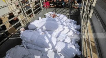 مقتل 132 فلسطينياً في قطاع غزة منذ صباح اليوم، من بينهم 94 كانوا ينتظرون المساعدات.