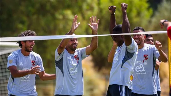 إصابة لاعب الأهلي وغيابه عن مباراة الودية ضد الملعب التونسي إصابة لاعب الأهلي وغيابه عن مباراة الودية ضد الملعب التونسي