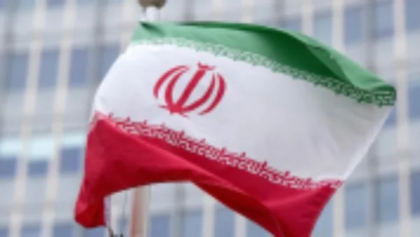 إيران تُعلن عن جولة جديدة من المفاوضات النووية مع ثلاث دول أوروبية في إسطنبول. إيران تُعلن عن جولة جديدة من المفاوضات النووية مع ثلاث دول أوروبية في إسطنبول.
