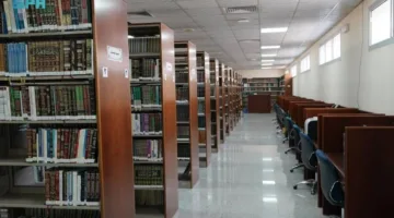 المخطوطات الأصلية في مكتبة مجمع الملك فهد: كنز علمي محفوظ برعاية وطنية