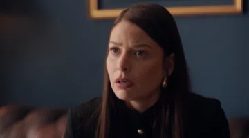 ملخص الحلقة 77 من مسلسل آسر: من يهدد الطبيب؟ ومن يتقدم بعرض الزواج؟