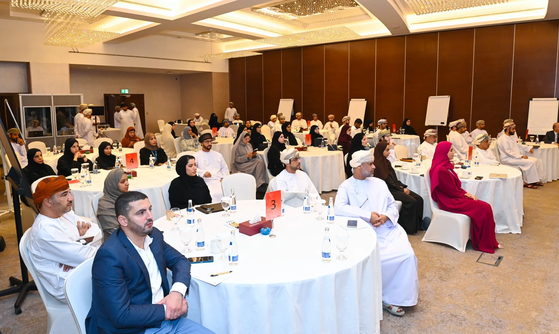 مشروع تقييم الفجوة في الاقتصاد الدائري بسلطنة عمان مشروع تقييم الفجوة في الاقتصاد الدائري بسلطنة عمان