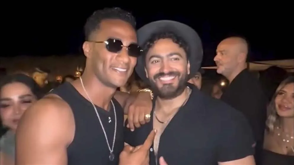 محمد رمضان يدهش تامر حسني خلال حفل إطلاق ألبومه الجديد “لينا معاد”