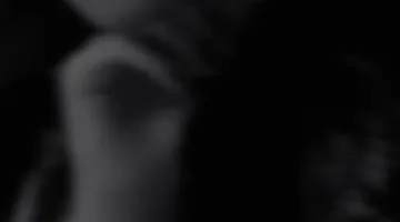 أول رد من زينب فياض، ابنة هيفاء وهبي، على أنباء محاولتها الانتحار