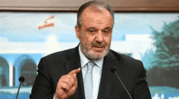 قبل ساعات من سحب حصانته، بوشكيان توجه إلى كندا.