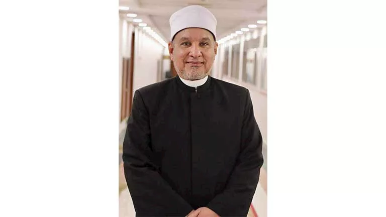 حسن الصغير يتولى رئاسة أكاديمية الأزهر لتأهيل الأئمة والدعاة حسن الصغير يتولى رئاسة أكاديمية الأزهر لتأهيل الأئمة والدعاة