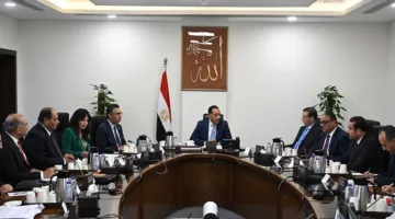 رئيس الوزراء يراقب جهود تحسين صناعة السكر وزيادة الإنتاج المحلي