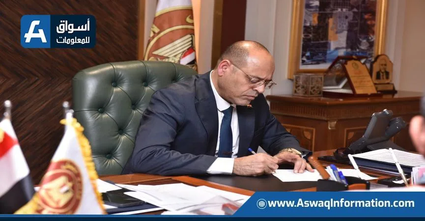 وزير العمل: يُشدّد على أهمية تسجيل عمال التوصيل لضمان تلقيهم الحماية الاجتماعية وزير العمل: يُشدّد على أهمية تسجيل عمال التوصيل لضمان تلقيهم الحماية الاجتماعية