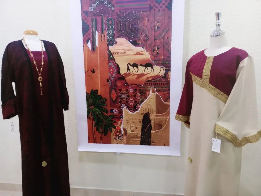 مصممات سعوديات يبتكرن في مزج التقليدية بالمعاصرة من خلال تصاميم تأخذ من التراث الإلهام. مصممات سعوديات يبتكرن في مزج التقليدية بالمعاصرة من خلال تصاميم تأخذ من التراث الإلهام.