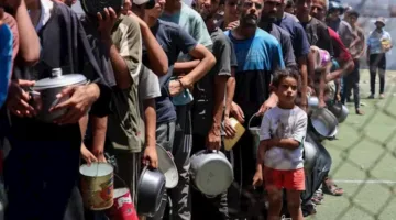 “الخبز حلم بعيد”: شهادات من غزة تكشف تفشي المجاعة في القطاع المتضرر
