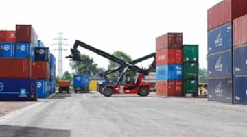 استحواذ حديث في مجال النقل: تأثير دخول CMA CGM على ميناء أكتوبر الجاف.
