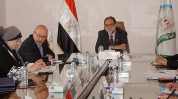 رئيس هيئة سلامة الغذاء يلتقي بممثل منظمة الصحة العالمية في مصر
