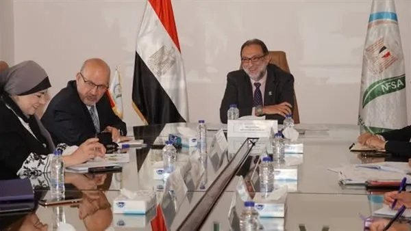رئيس هيئة سلامة الغذاء يلتقي بممثل منظمة الصحة العالمية في مصر رئيس هيئة سلامة الغذاء يلتقي بممثل منظمة الصحة العالمية في مصر