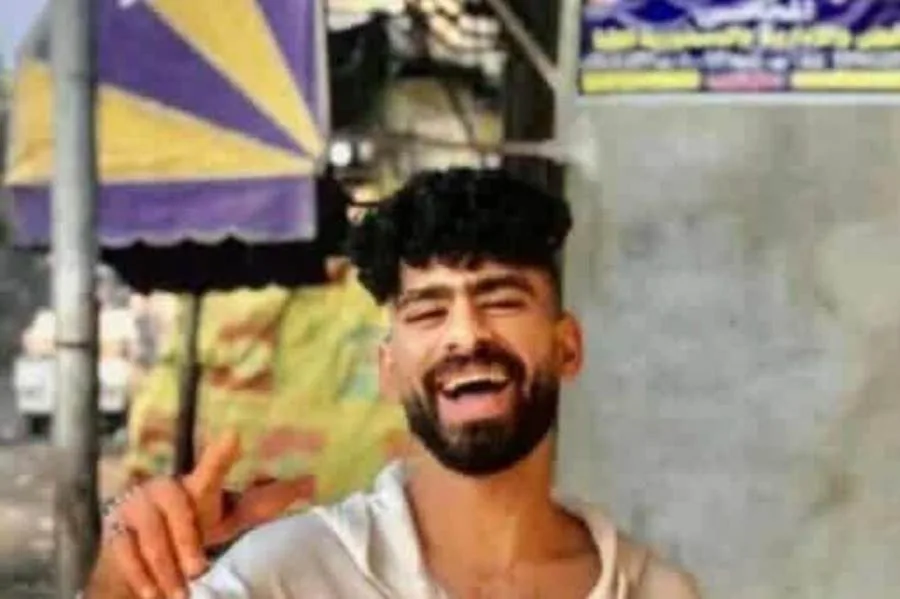 قبل أيام من زفافه.. مقتل شاب على يد بائع فاكهة نتيجة نزاع حول جمع النفايات قبل أيام من زفافه.. مقتل شاب على يد بائع فاكهة نتيجة نزاع حول جمع النفايات