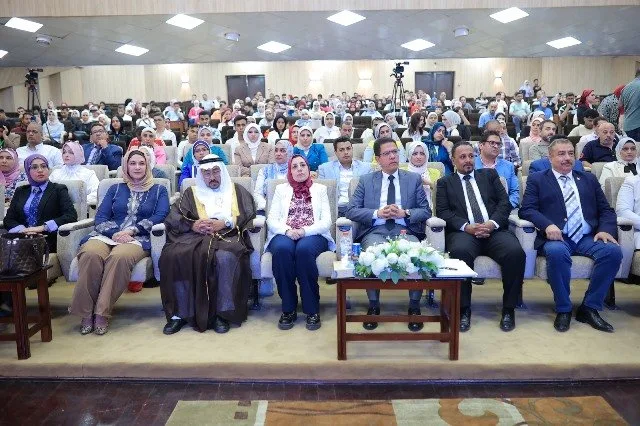 رئيس جامعة بنها يشارك في حفل اختتام الملتقى السادس للإبداع لكليات التربية النوعية رئيس جامعة بنها يشارك في حفل اختتام الملتقى السادس للإبداع لكليات التربية النوعية