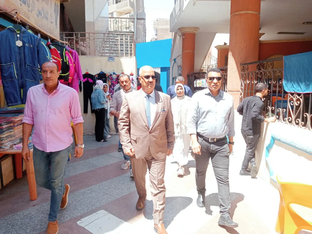 وكيل وزارة الشباب والرياضة في الجيزة يستعرض إجراءات الأمن والسلامة في 100 هيئة رياضية وشبابية