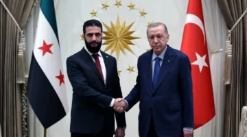 إشادة بعدم تسامح الشرع مع إسرائيل.. كيف اعترف أردوغان بعدم قدرة شرطة وجيش الجولاني على دخول السويداء؟ ما هي مصداقية فرضية إيقاع الشرع في فخ غزو الكويت؟ والشائعات تكتسح سورية مع تداول أنباء عن انقلاب وتحذيرات!