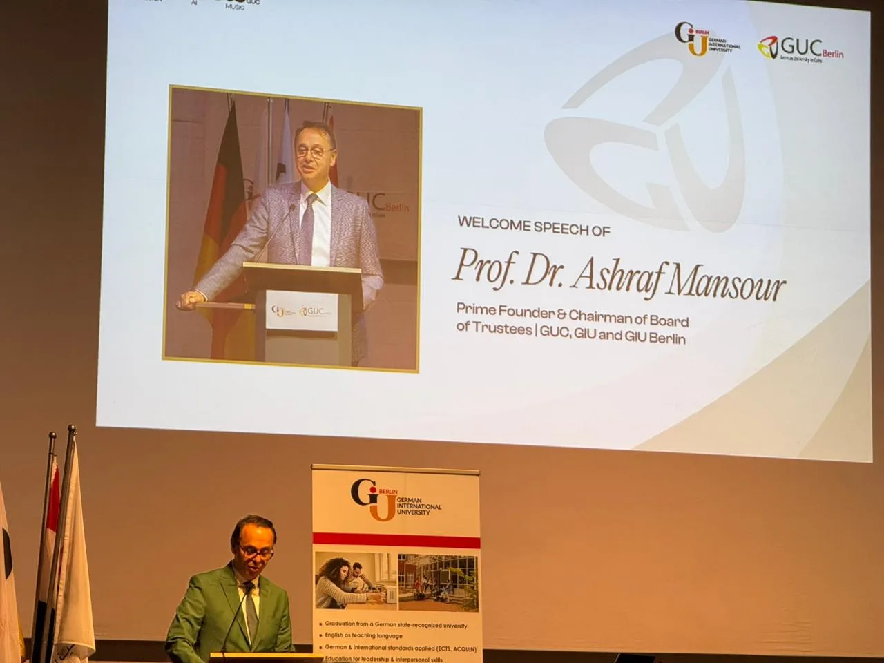 الجامعة الألمانية في برلين تستضيف الدورة الثالثة لمعرض “Connects” الجامعة الألمانية في برلين تستضيف الدورة الثالثة لمعرض “Connects”