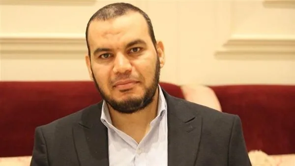 اعتقال محمد عبد الحفيظ، أحد الشخصيات البارزة في “حسم”، في مطار إسطنبول استعدادًا لترحيله إلى مصر.