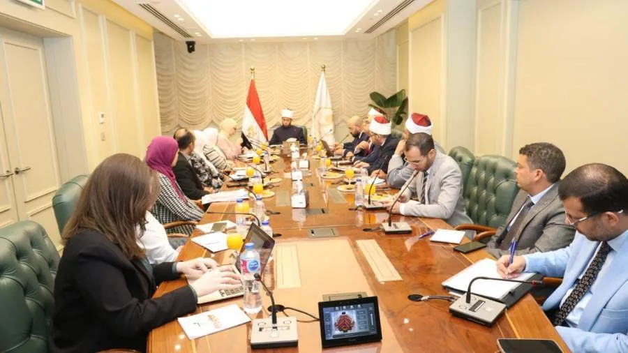 وزير الأوقاف يناقش سبل التعاون المشترك مع مديرة المعهد القومي للبحوث الاجتماعية
