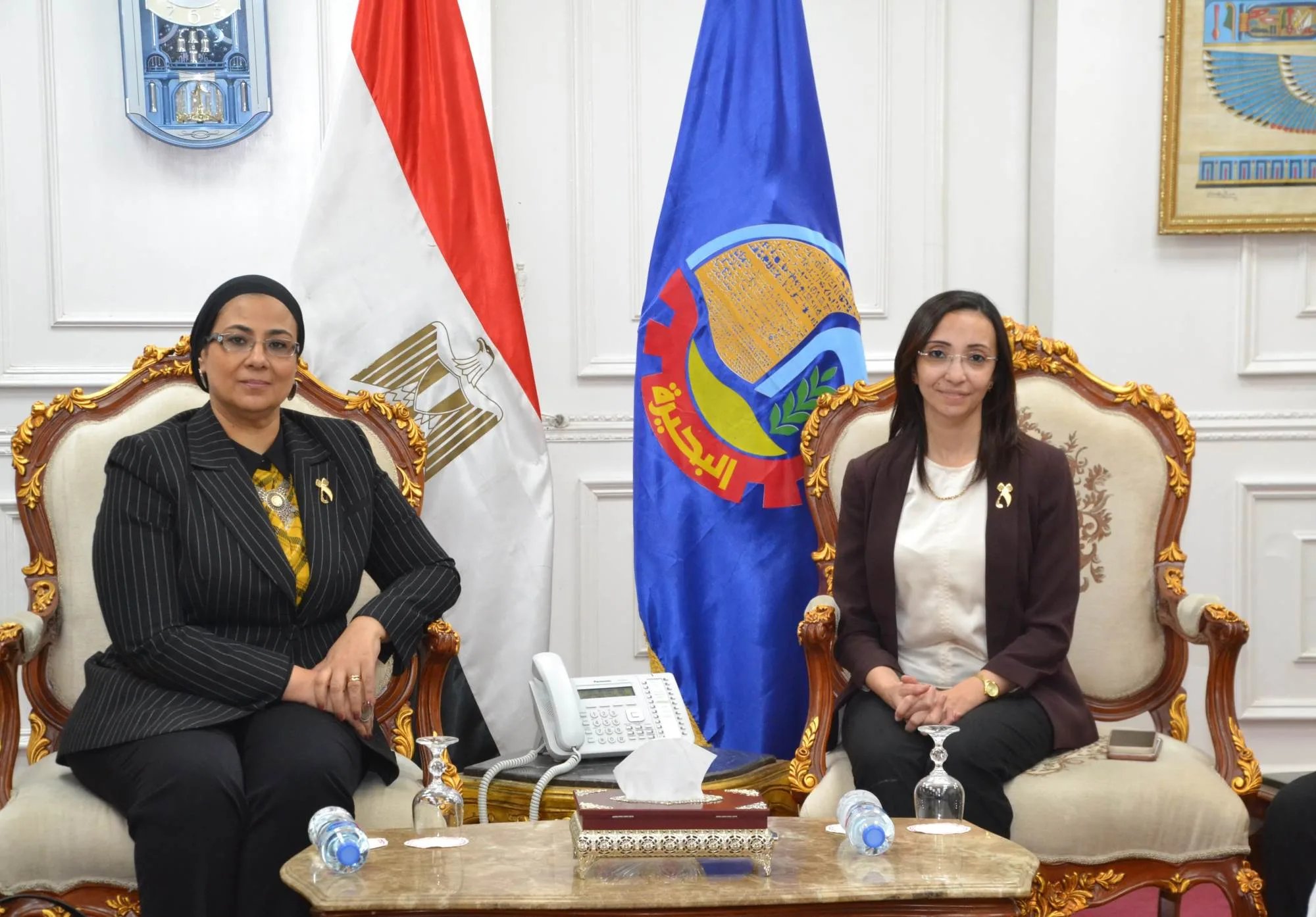 لتحقيق المبادرة الرئاسية “معًا بالوعي نحميها”: محافظ البحيرة ورئيس المجلس القومي للمرأة يناقشان خطة العمل. لتحقيق المبادرة الرئاسية “معًا بالوعي نحميها”: محافظ البحيرة ورئيس المجلس القومي للمرأة يناقشان خطة العمل.