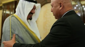 محادثات بين مصر والكويت لتعزيز التعاون في مجالات الصناعة والنقل وتحويل الوديعة الكويتية إلى استثمارات مباشرة
