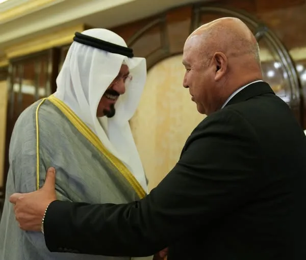 محادثات بين مصر والكويت لتعزيز التعاون في مجالات الصناعة والنقل وتحويل الوديعة الكويتية إلى استثمارات مباشرة محادثات بين مصر والكويت لتعزيز التعاون في مجالات الصناعة والنقل وتحويل الوديعة الكويتية إلى استثمارات مباشرة
